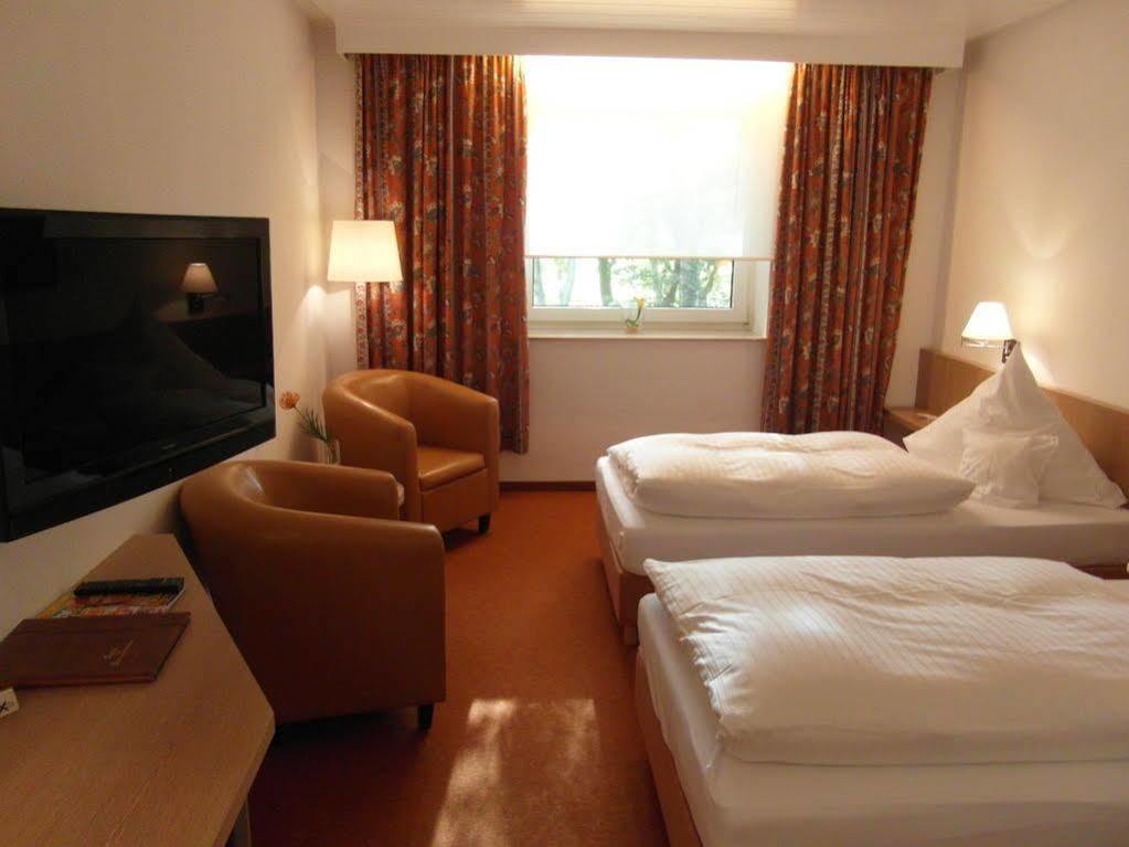 Hotel Am Springhorstsee Großburgwedel Extérieur photo